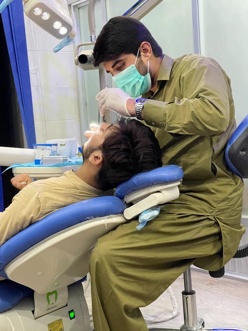 Dental clinic treating the patient